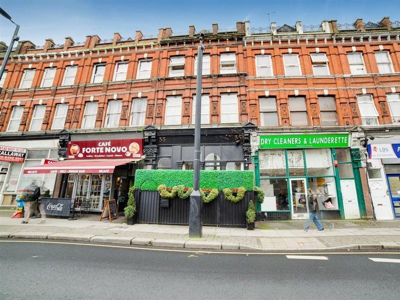 Oyo London Lodge Екстер'єр фото