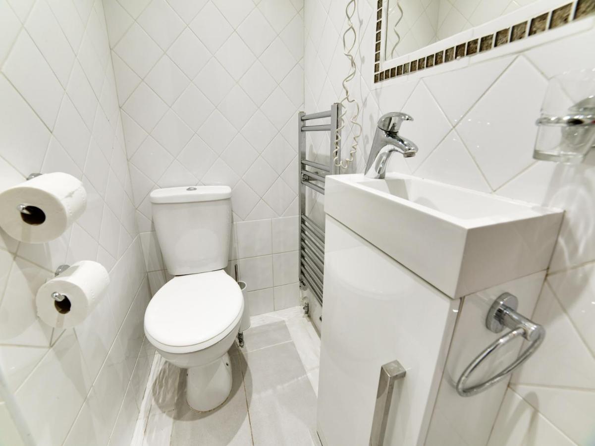 Oyo London Lodge Екстер'єр фото