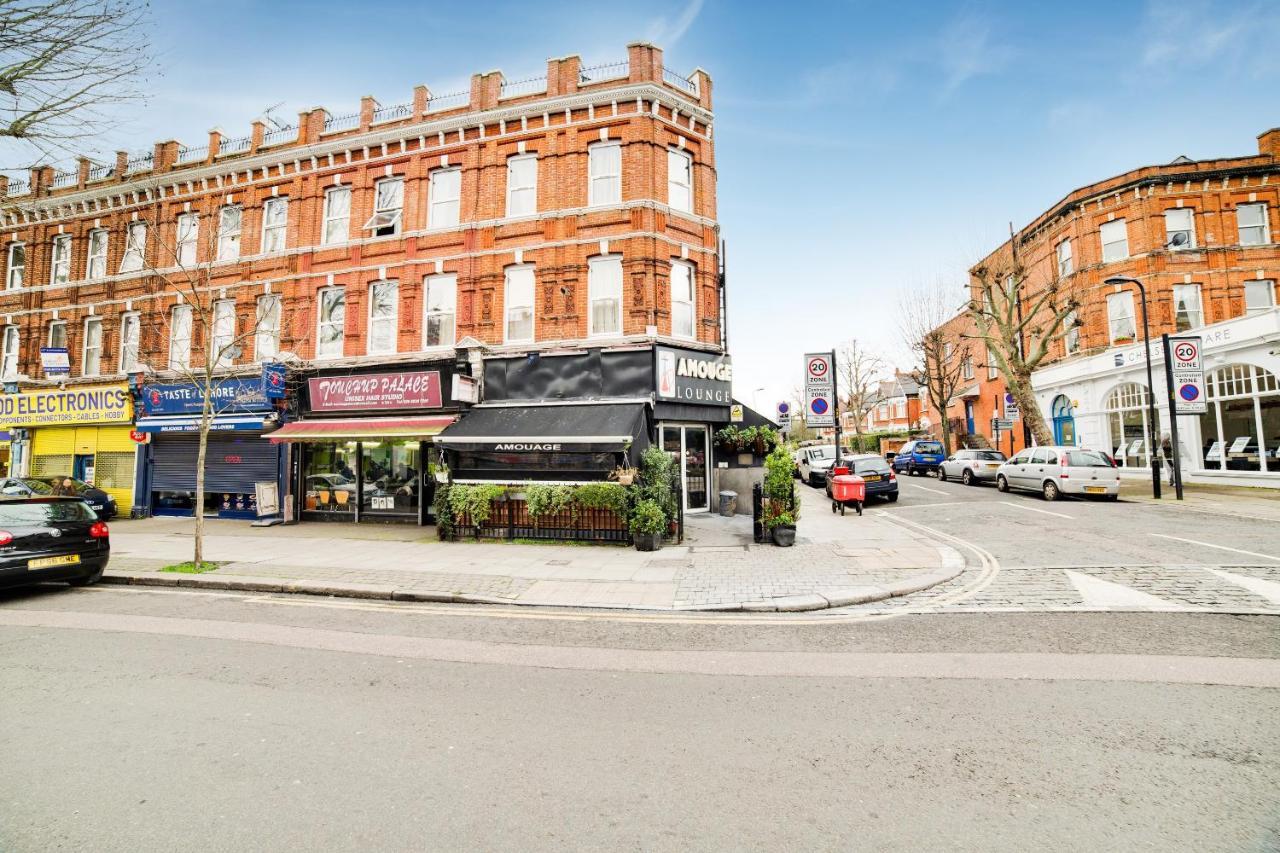 Oyo London Lodge Екстер'єр фото